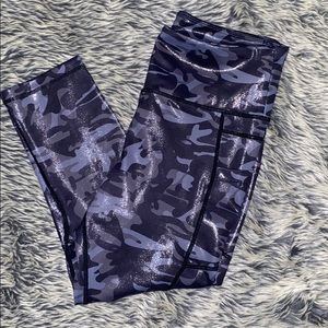 ZYIA Camo Metallic Light n Tight Capri